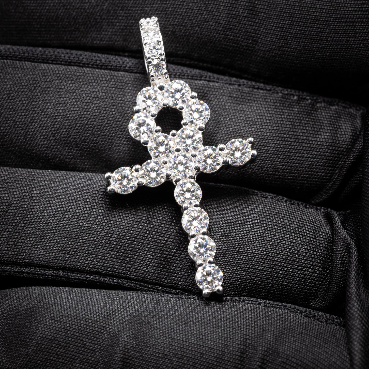 PENDANTS