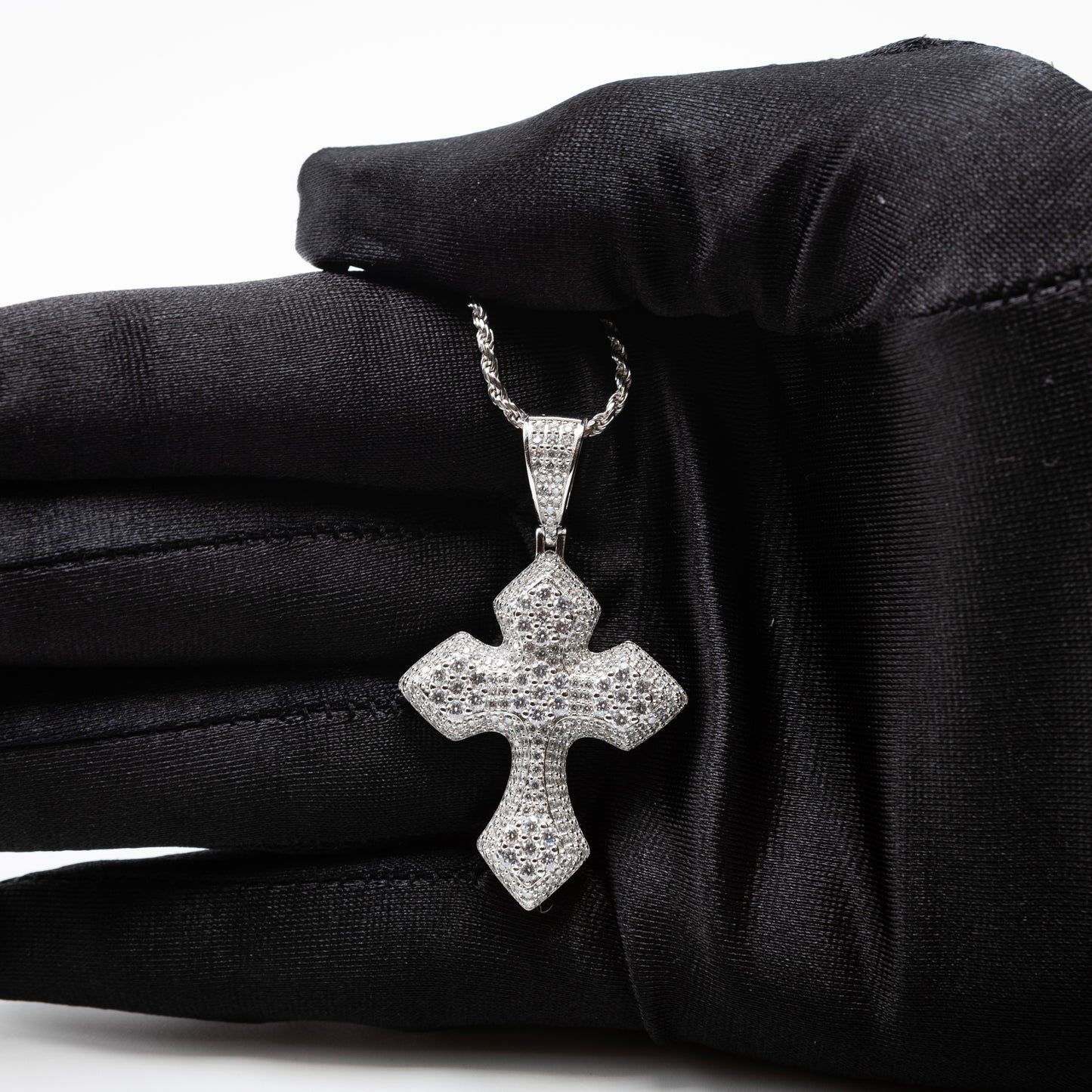 Men’s or women Solid 925 Silver Sterling Silver VVS Moissanite Cross Pendant passes Diamond Tester.
