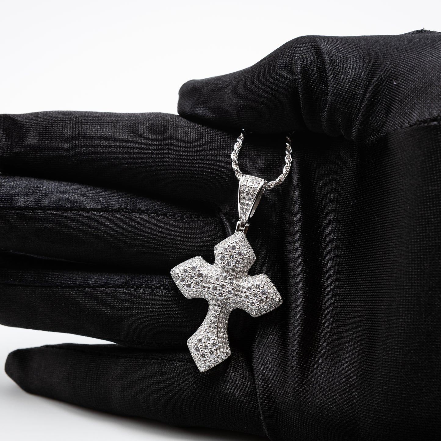 Men’s or women Solid 925 Silver Sterling Silver VVS Moissanite Cross Pendant passes Diamond Tester.